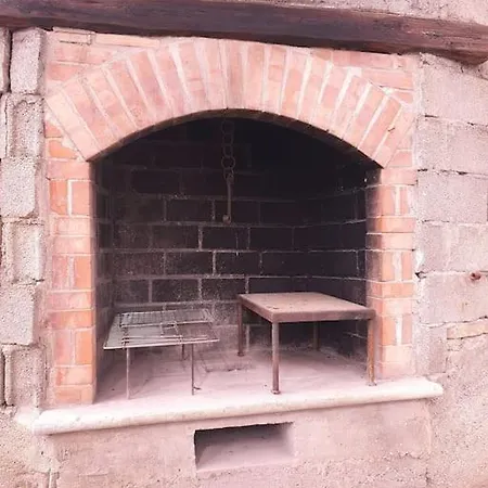 Conveniente, Tranquilla E Accogliente Con Park Ferienhaus
