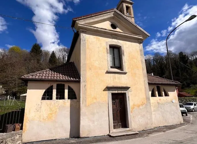 Conveniente, Tranquilla E Accogliente Con Park Дом отдыха