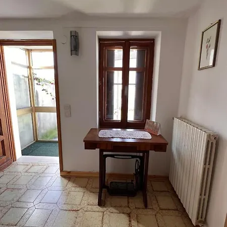Conveniente, Tranquilla E Accogliente Con Park Hébergement de vacances Belluno